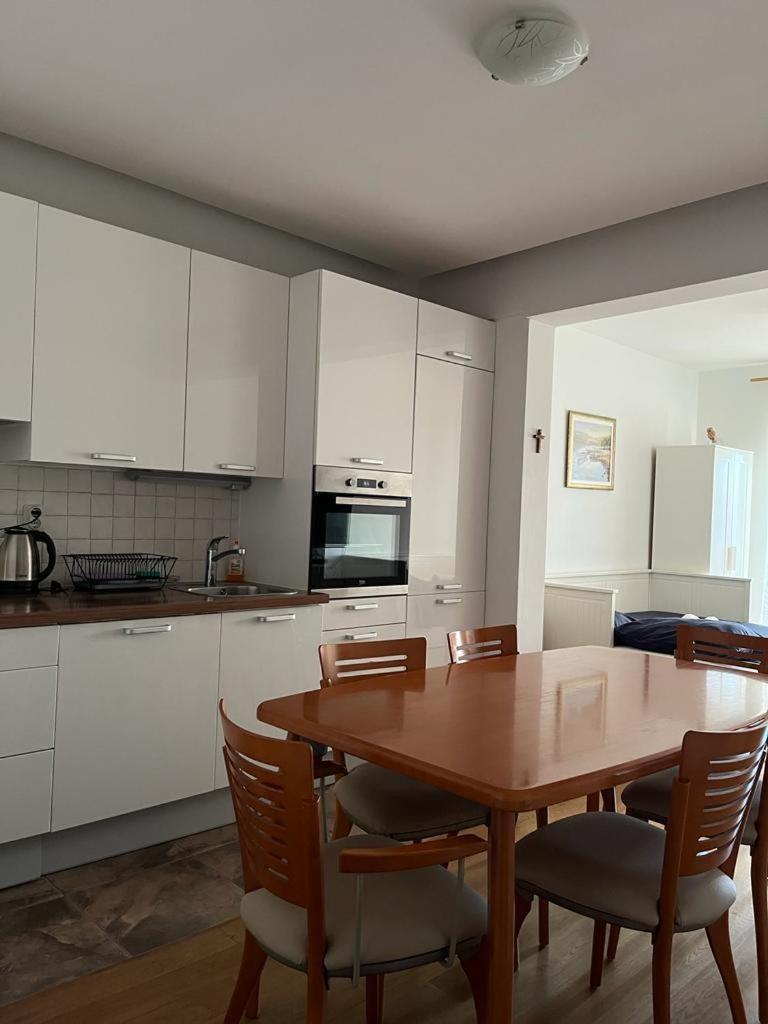 Apartments Karaman Podstrana Zewnętrze zdjęcie